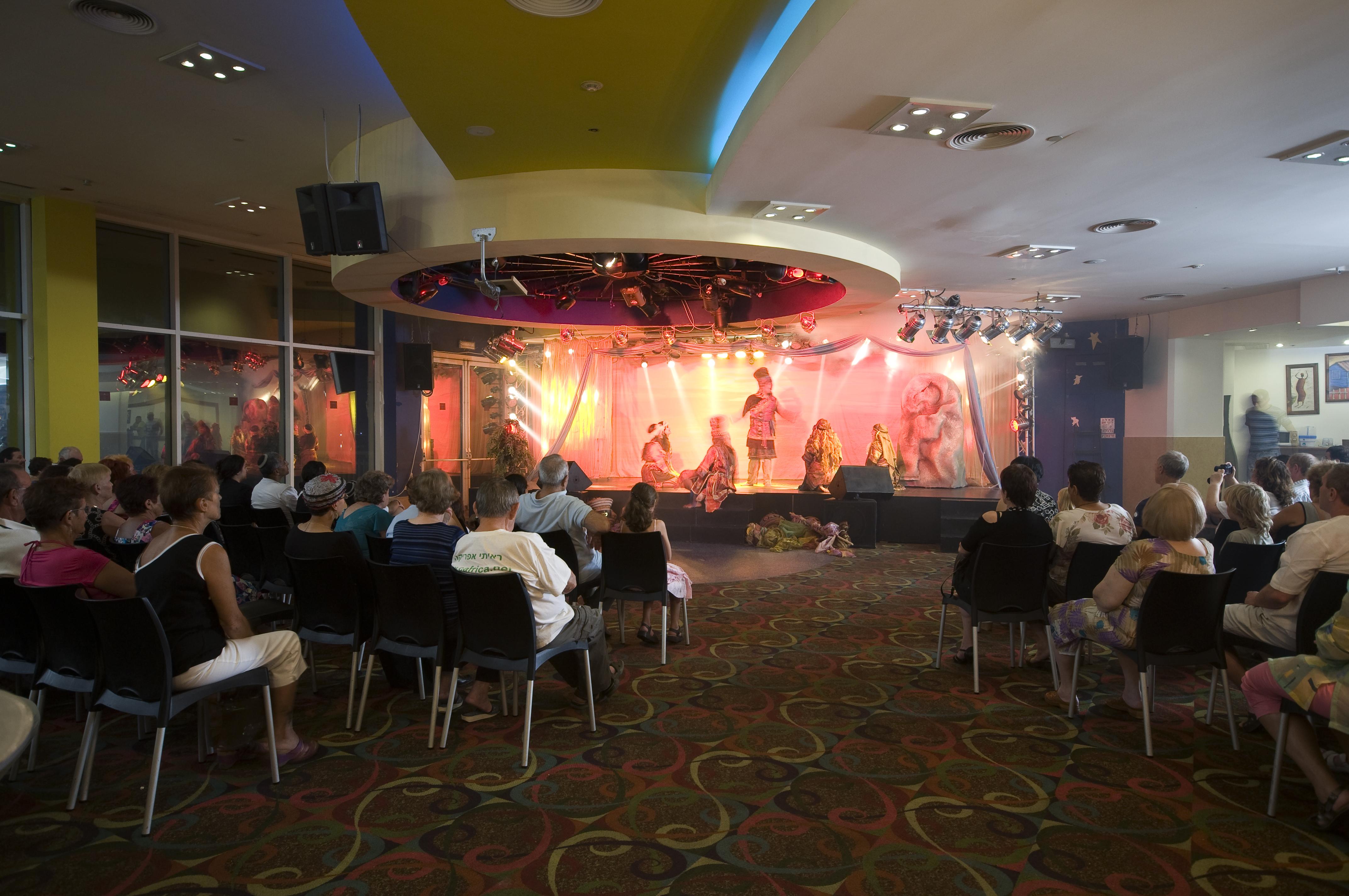 Leonardo Club Hotel Dead Sea Neve Zohar Exterior photo The stage at the hotel