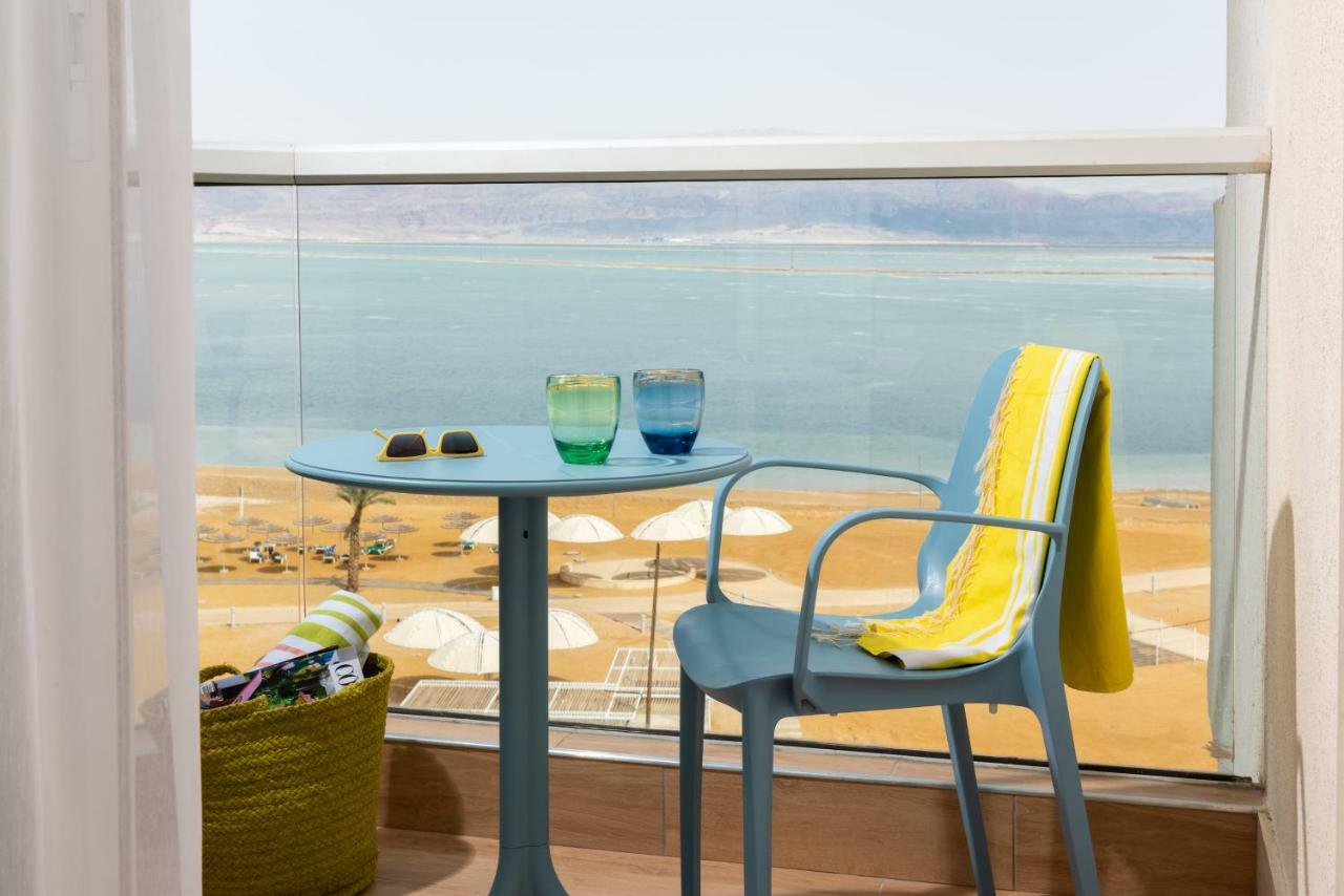 Leonardo Club Hotel Dead Sea Neve Zohar Exterior photo View of the Dead Sea from the Dead Sea Spa Magdiel